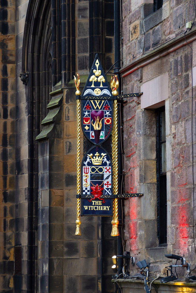 EDI-1156.jpg