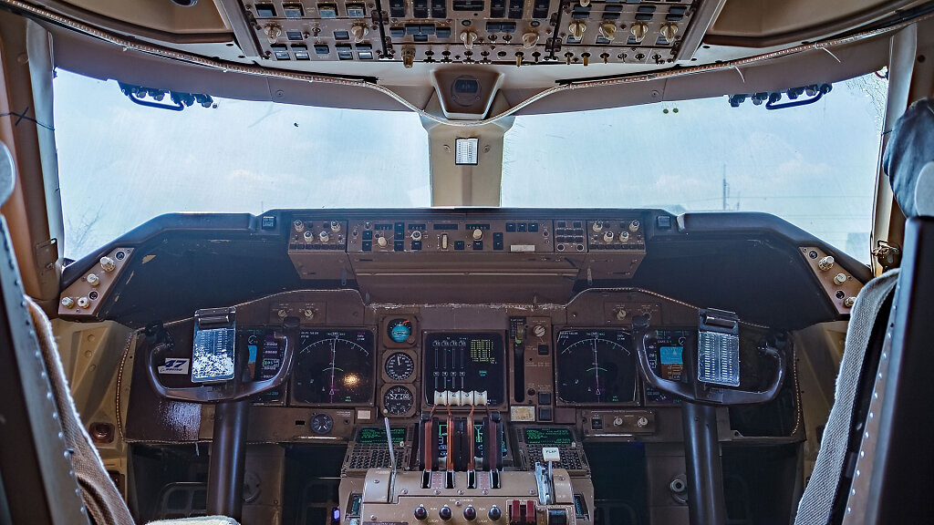 747 Café